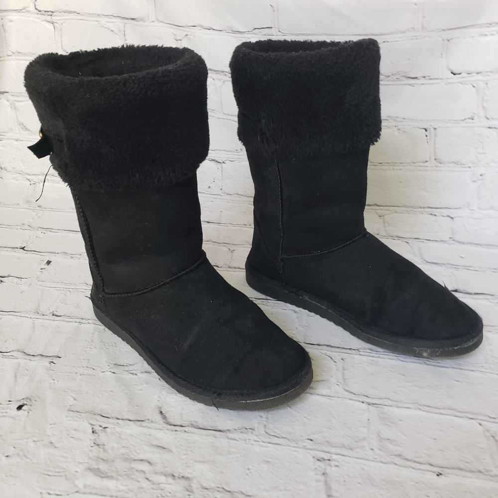 Black boots girls size 4
